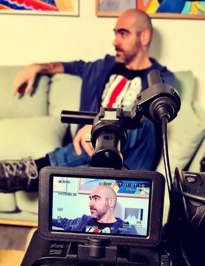 导演伯纳特·穆尼奥斯