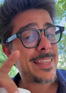 Entrevista a Ferran Cases, el escenario como espacio de sanación