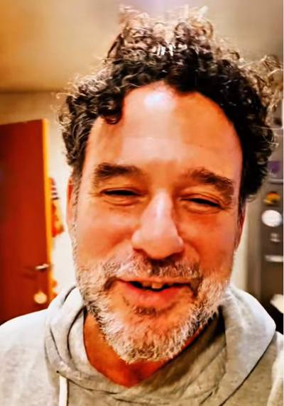 adrian de brasa y fuego